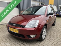 Ford Fiesta - 1.4-16V Trend TREKHAAK