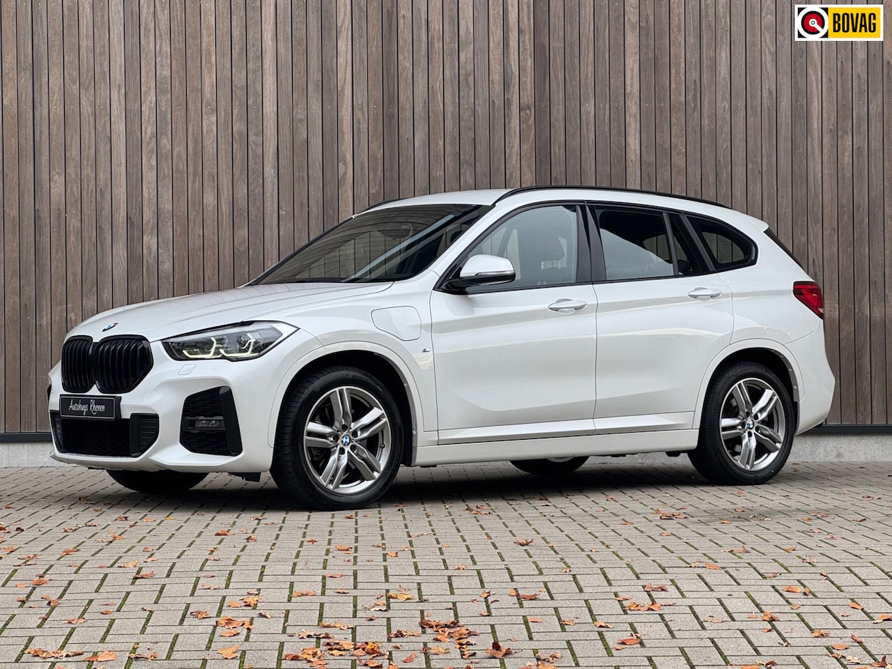 BMW X1 - XDrive25e High Executive / M-Sport / Dealer Onderh / - AutoWereld.nl