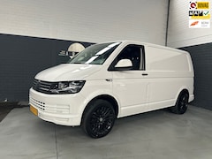 Volkswagen Transporter - 2.0 TDI L1H1 zeer nette bus met 18 inch en bumpers in de kleur