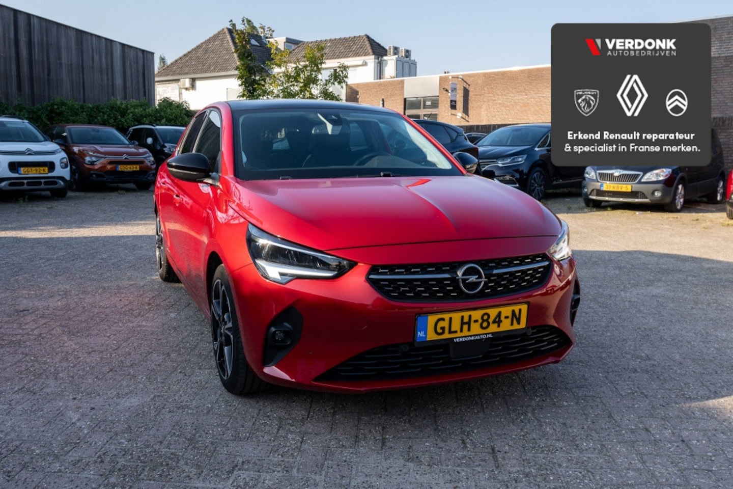 Opel Corsa - 1.2 Elegance | panoramadak | 360 cam | stoelverwarming - AutoWereld.nl