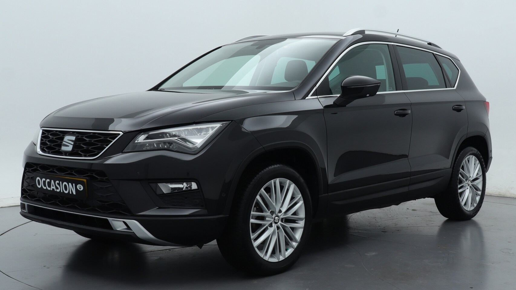 Seat Ateca - 1.0 EcoTSI Limited Edition 18inch LMV / LED verlichting / Trekhaak - AutoWereld.nl