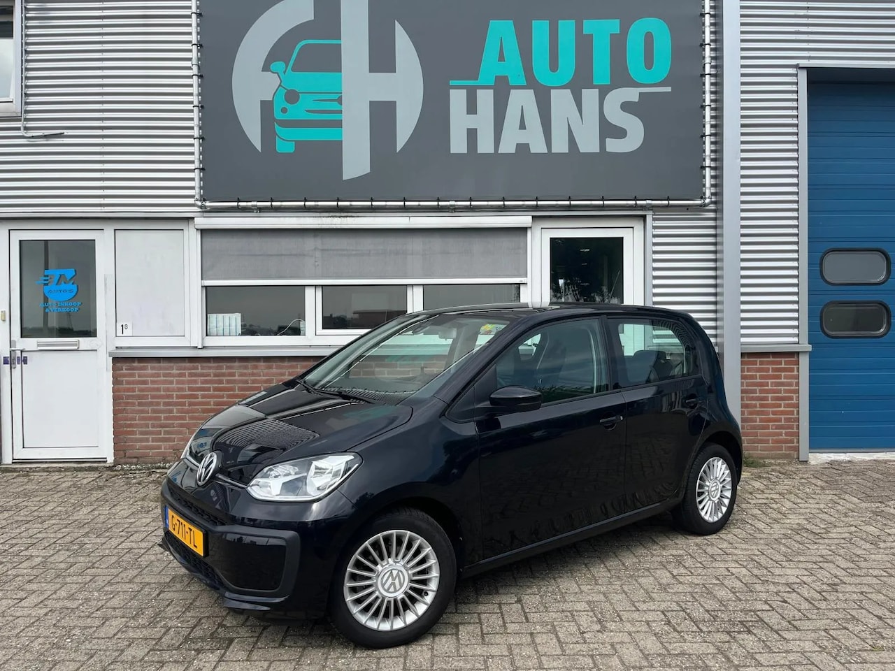 Volkswagen Up! - 1.0 BMT move up! | orig. NL | BTW auto - AutoWereld.nl