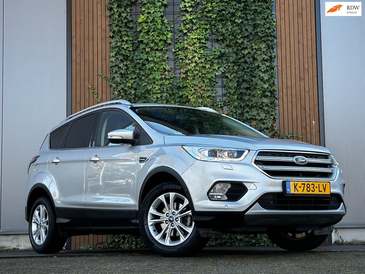 Ford Kuga - 1.5 EcoBoost Titanium Trekhaak - AutoWereld.nl