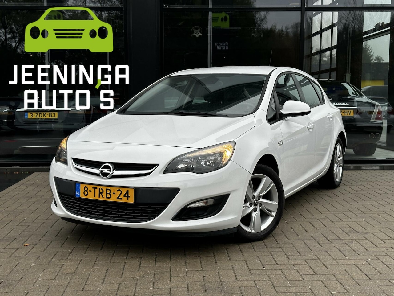 Opel Astra - 1.4 Berlin | Airco | Lichtmetalen velgen| Trekhaak - AutoWereld.nl