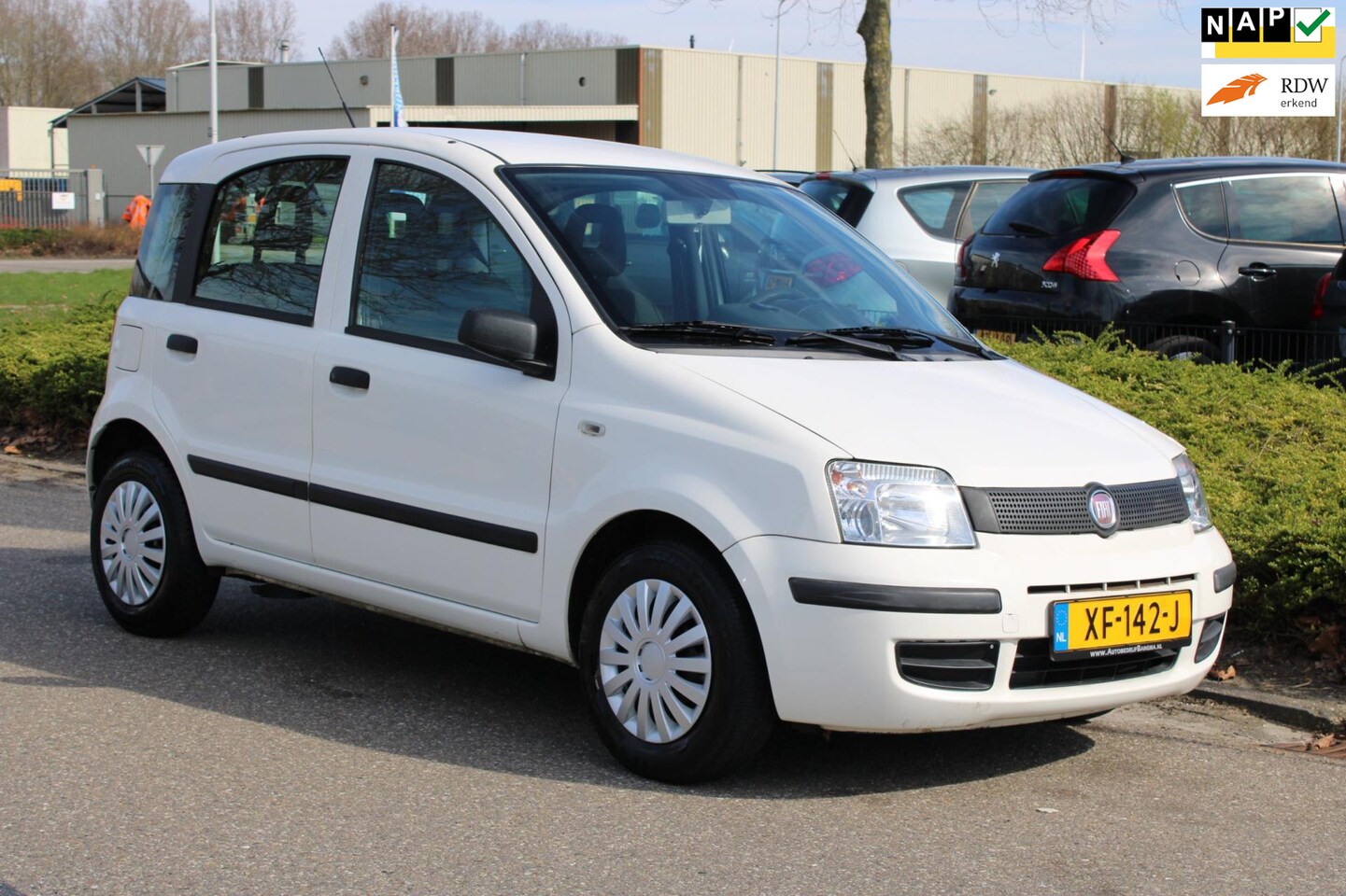 Fiat Panda - 1.1i 5-DEURS ACTUAL-uitv/STUURBEKRACHTIGING/2eEIGENAAR/139.767 km NAP/nieuweAPK/VOORDELIG - AutoWereld.nl