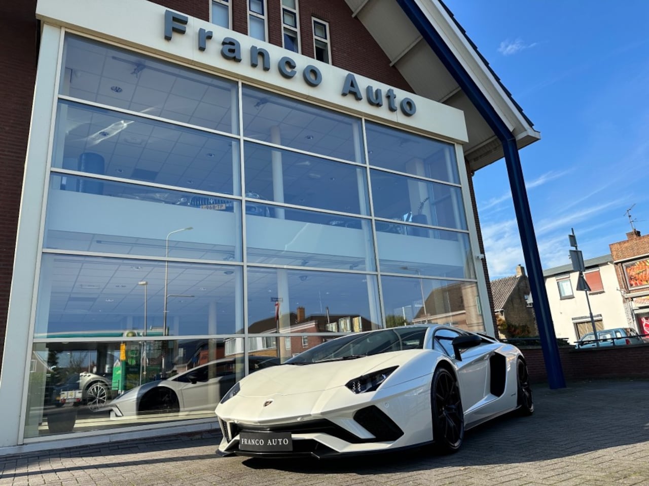 Lamborghini Aventador - 6.5 V12 S 6.5 V12 S - AutoWereld.nl