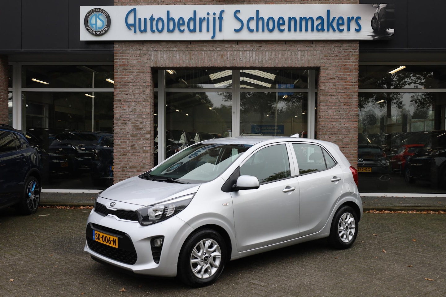 Kia Picanto - 1.0 CVVT ComfortPlusLine Navigator CAMERA NAVI CARPLAY USB LMV AIRCO - AutoWereld.nl