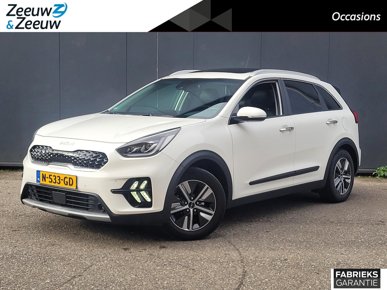 Kia Niro - 1.6i Hybrid ExecutiveLine Meest luxe uitvoering | 1e Eigenaar | Dealer onderhouden | Fabri - AutoWereld.nl