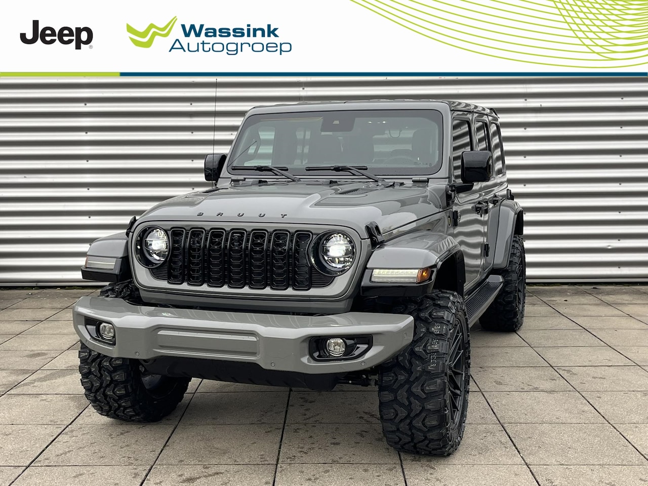 Jeep Wrangler - BRUUT 4xe PHEV 380pk Aut. Sahara | Navigatie | 20'' LM Velgen | Leder| Full Option! - AutoWereld.nl