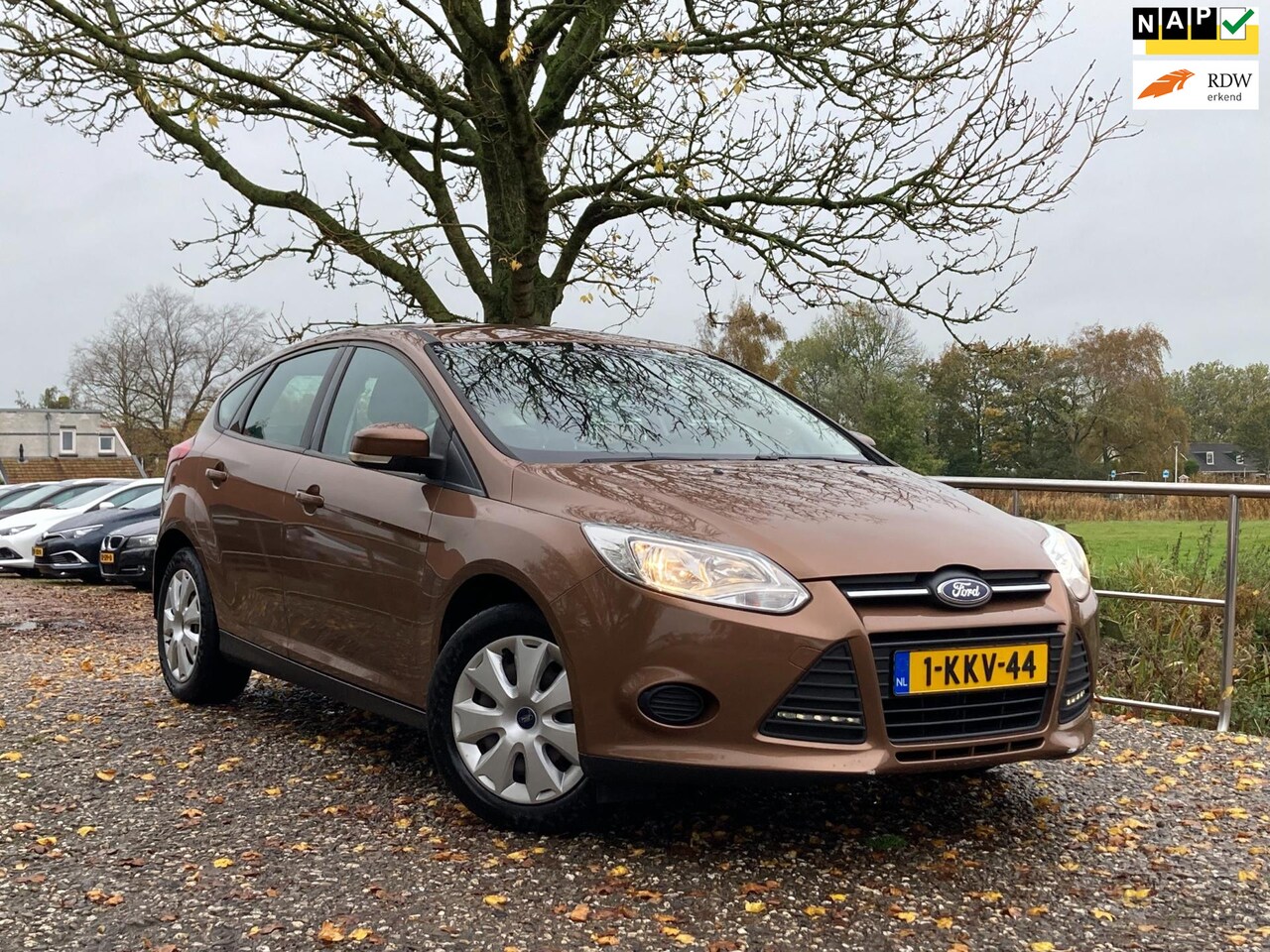 Ford Focus - 1.0 EcoBoost | 1e eigenaar + Dealer onderhoud | Airco + Cruise nu €5.450,-!! - AutoWereld.nl