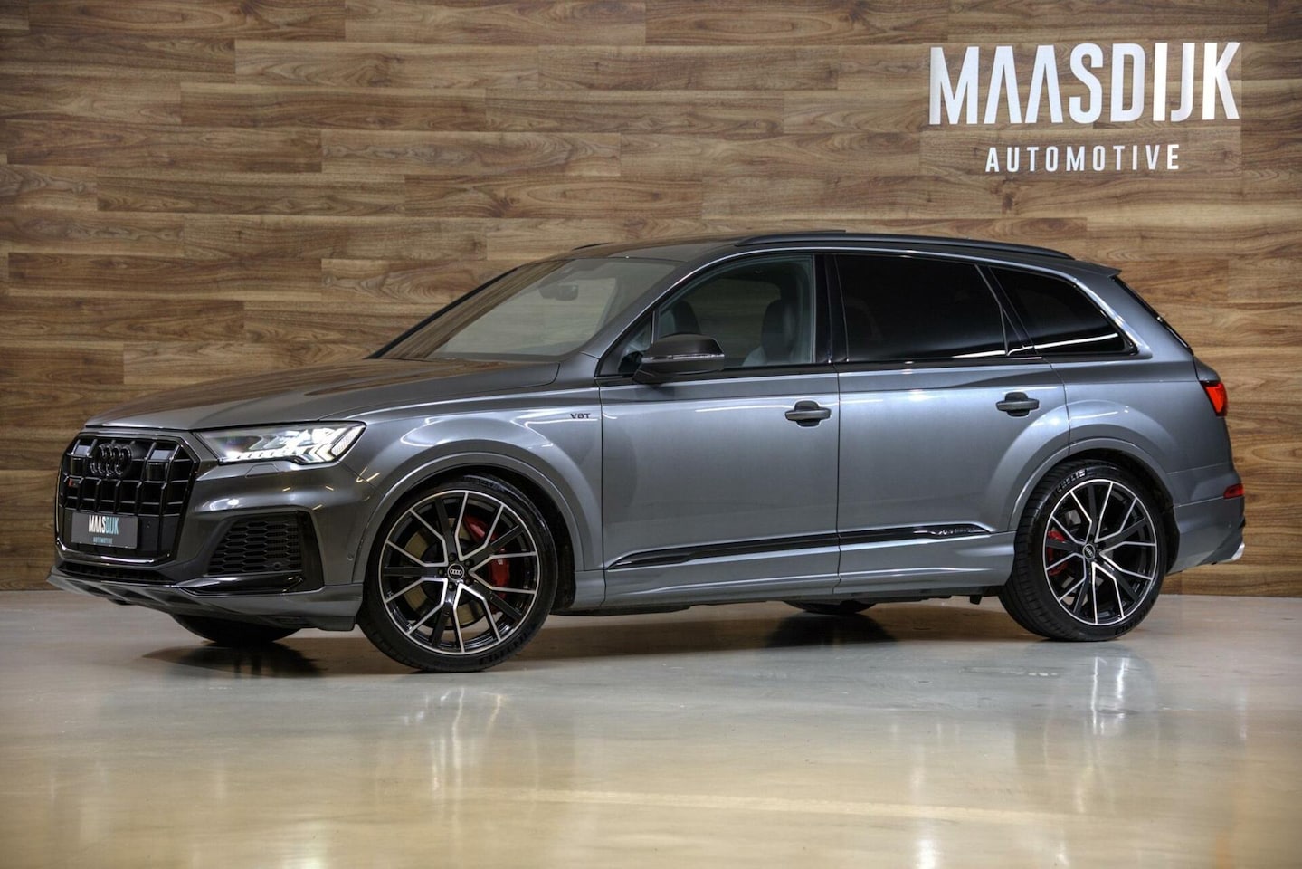 Audi SQ7 - 4.0 TFSI Quattro 7p|Pano|Trekhaak|Miltek|Luchtvering| - AutoWereld.nl