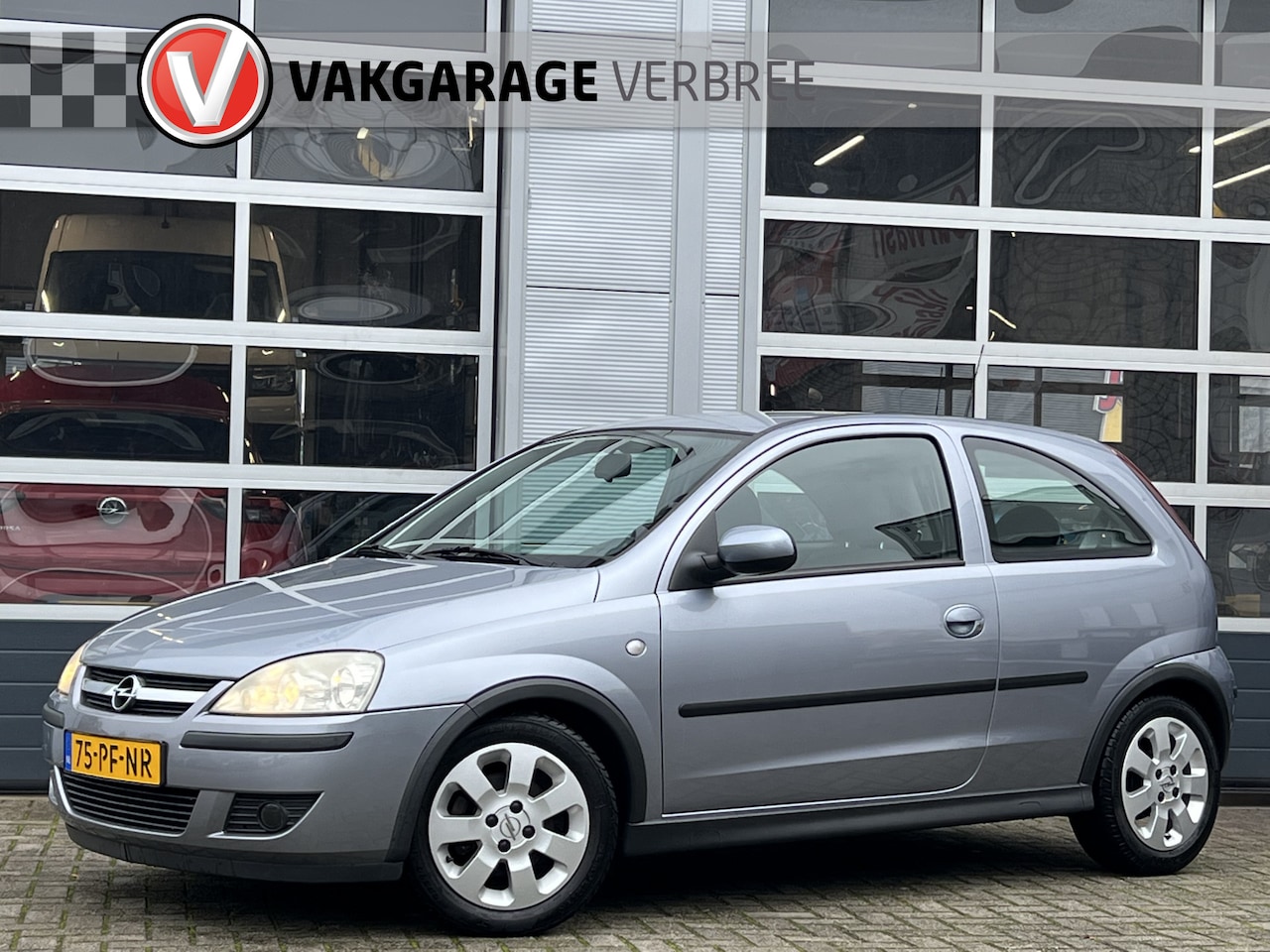 Opel Corsa - 1.4-16V Sport | Airco | Cruise Control | LM Velgen 15" | Extra Getint Glas Achter | Elektr - AutoWereld.nl