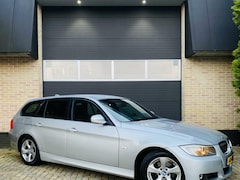 BMW 3-serie Touring - 318i Business Line|Navi|Zwart hemelLMV