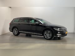 Volkswagen Passat Variant - 1.4 TSI 150pk ACT Highline Business R R-Line Leder Stoelverwarming Navigatie DAB+