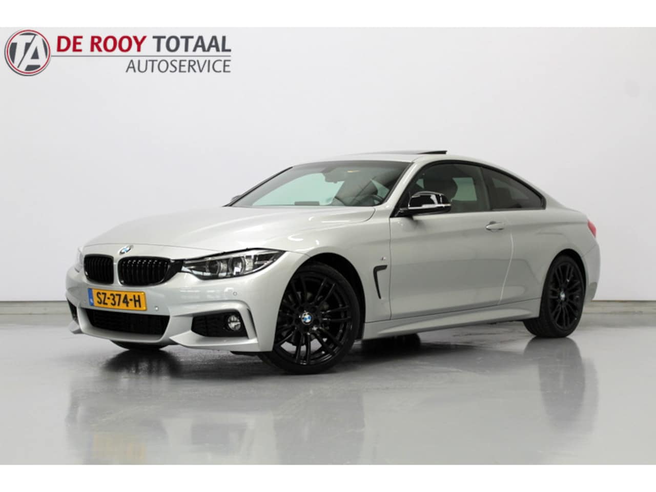 BMW 4-serie Coupé - 420i High Executive 420i High Executive 184PK, UNIEK!!! 19.000KM! NEDERLANDSE DEALER-ONDERHOUDEN AUTO - AutoWereld.nl