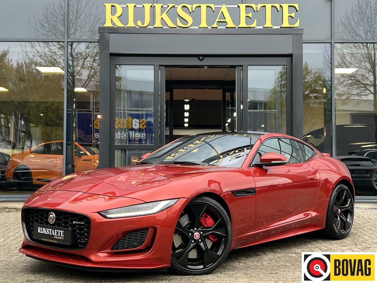 Jaguar F-type - P380 R-Dynamic|PANO|MERIDIAN|ALCANTARA|20'' - AutoWereld.nl