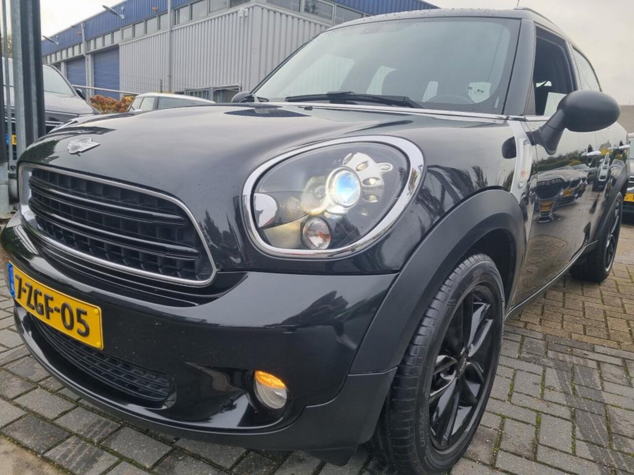 MINI Countryman - Mini 1.6 One Knockout Edition Leder Navi - AutoWereld.nl