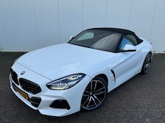 BMW Z4 Roadster - sDrive20i High Executive M-sport M-sport , 19" 255 V 275 A , Harman-Kardon , Sportuitlaats