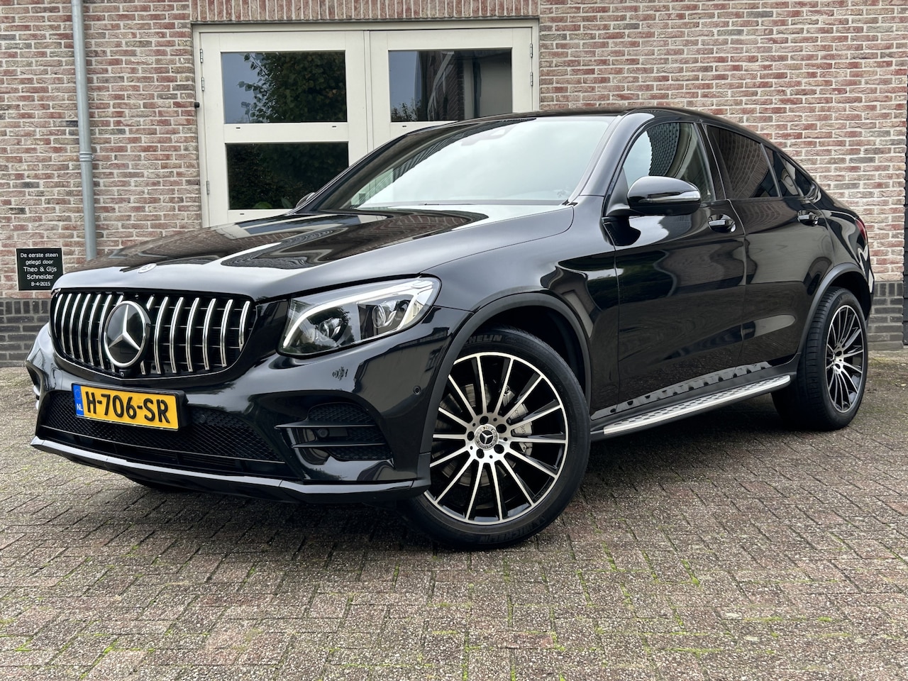 Mercedes-Benz GLC-klasse Coupé - 250 4MATIC AMG-Line Night pakket, Burmester - AutoWereld.nl