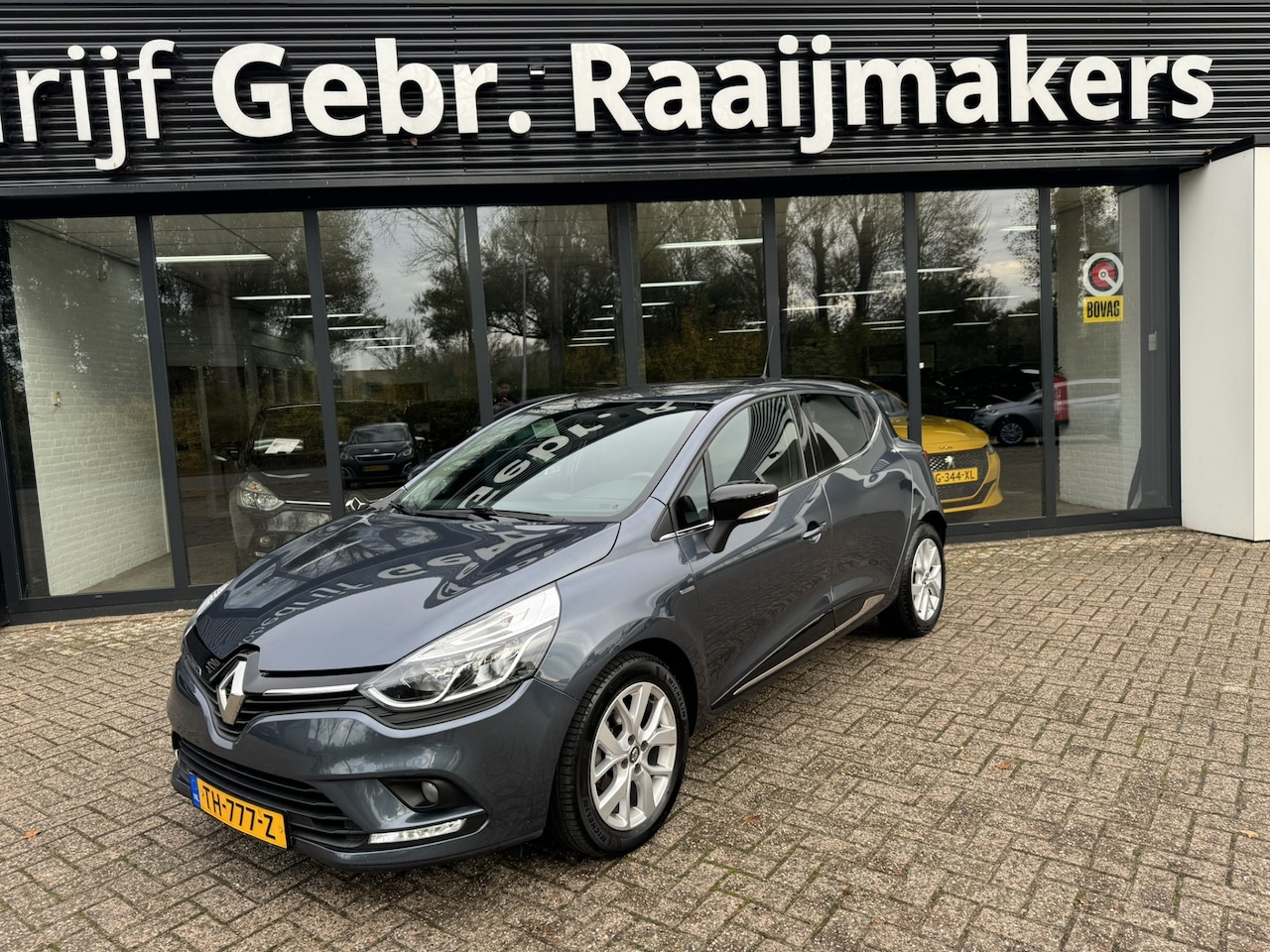 Renault Clio - 0.9 TCe Limited *Navi*Airco*PDC* - AutoWereld.nl