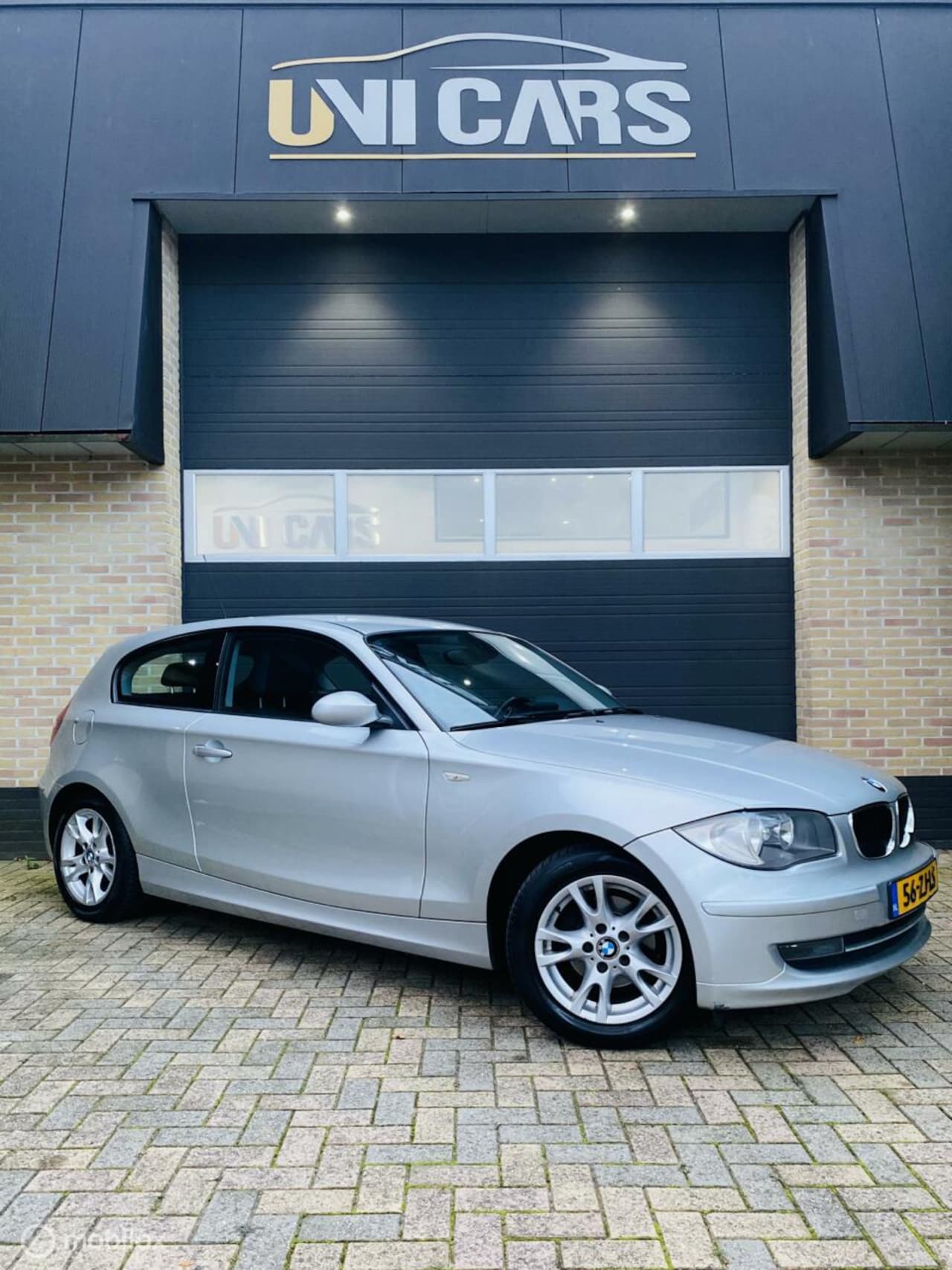 BMW 1-serie - 116i Executive|Clima|Navigatie|Nieuwe ketting|LM - AutoWereld.nl