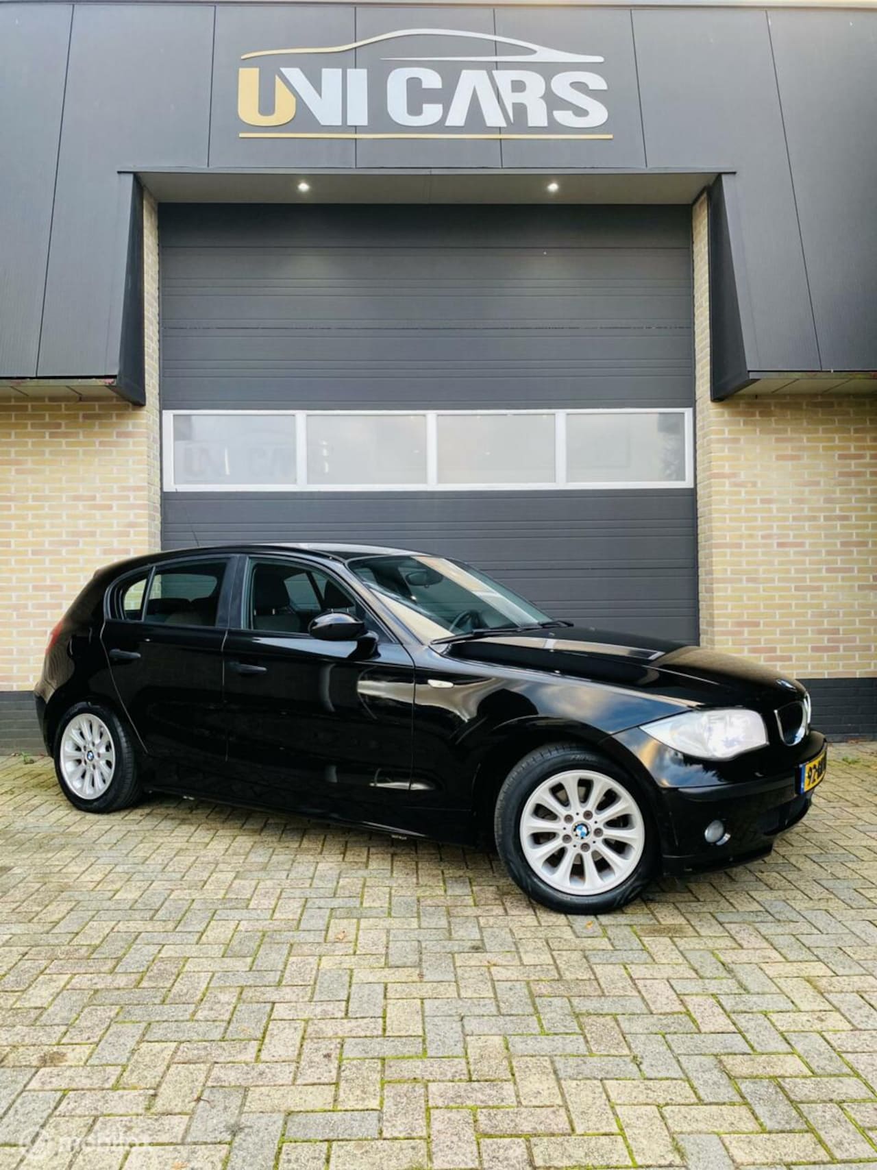 BMW 1-serie - 116i Executive Airco|Xenon|Nieuwe Ketting |LM - AutoWereld.nl