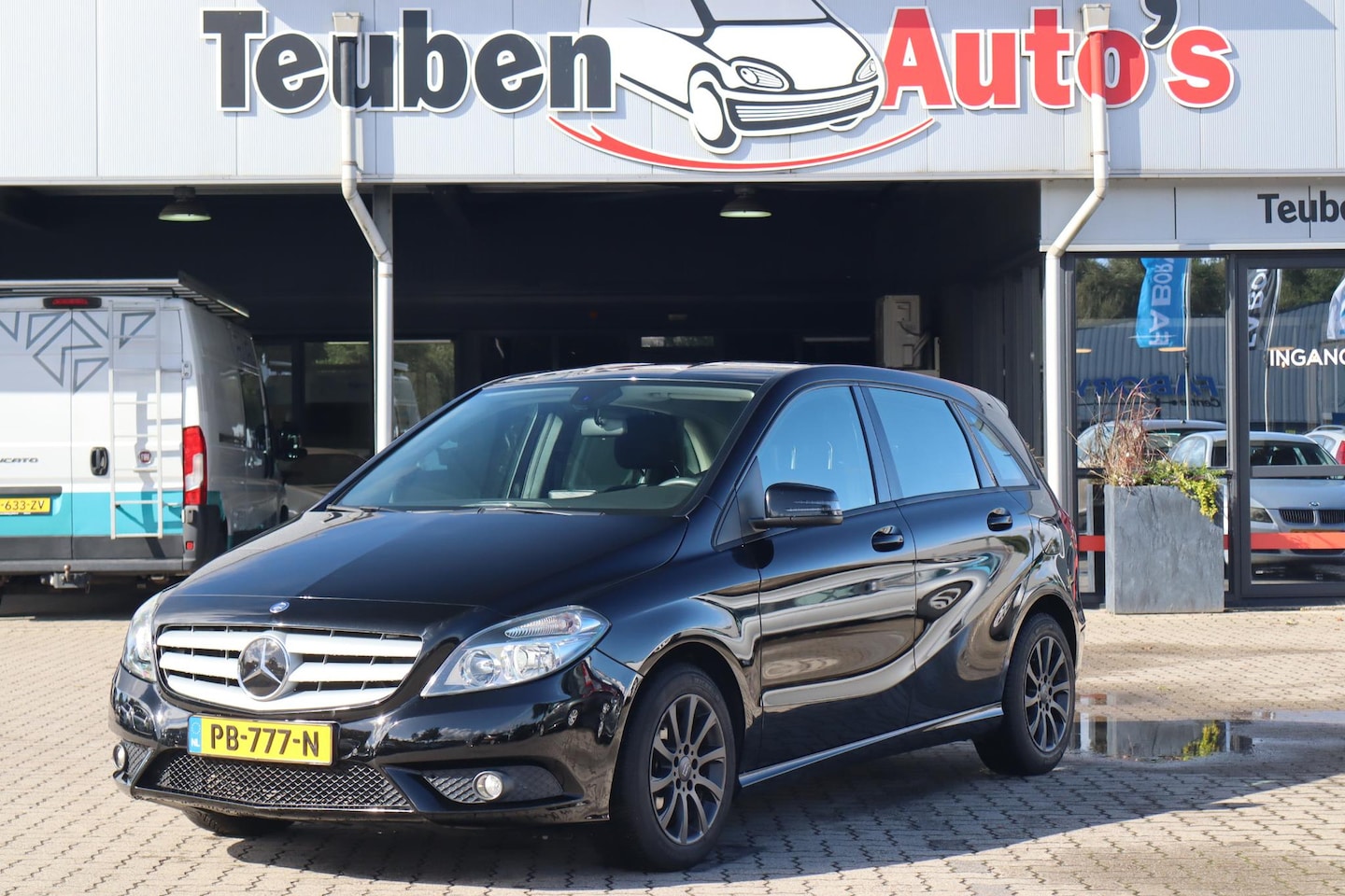 Mercedes-Benz B-klasse - 180 Ambition Trekhaak, Airco, Elektrische ramen, Cruise control - AutoWereld.nl