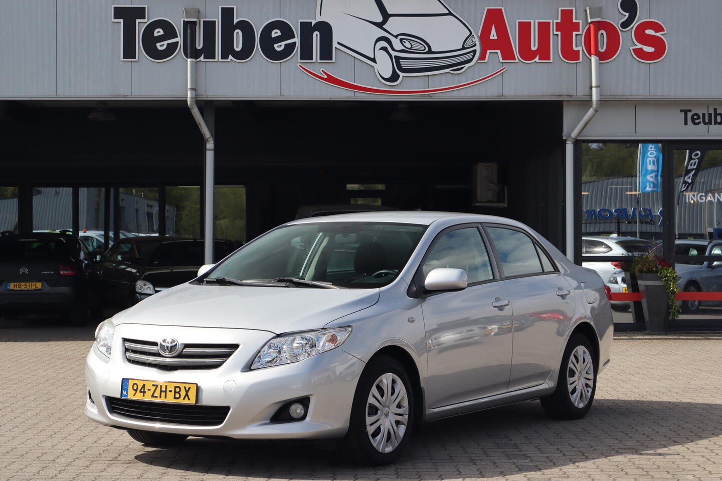 Toyota Corolla - 1.6-16V Sol Climate control, Cruise control, Elektrische ramen, Trekhaak - AutoWereld.nl