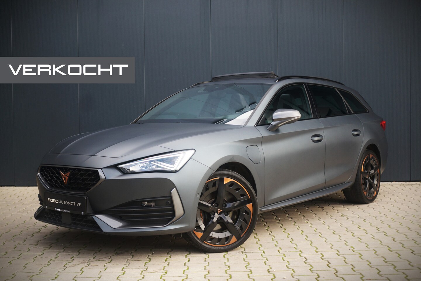 Cupra Leon Sportstourer 1.4 E-hybrid Leasing CUPRA Leon Sportstourer 1.4 e-Hybrid VZ Copper Edition | Mat Grijs