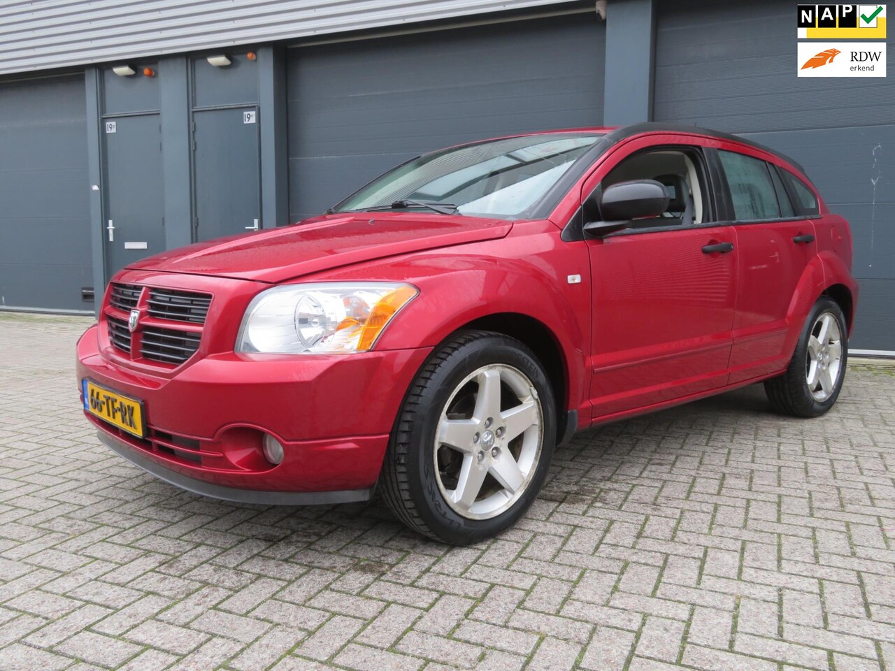 Dodge Caliber - 1.8 SXT 93528 km nap - AutoWereld.nl