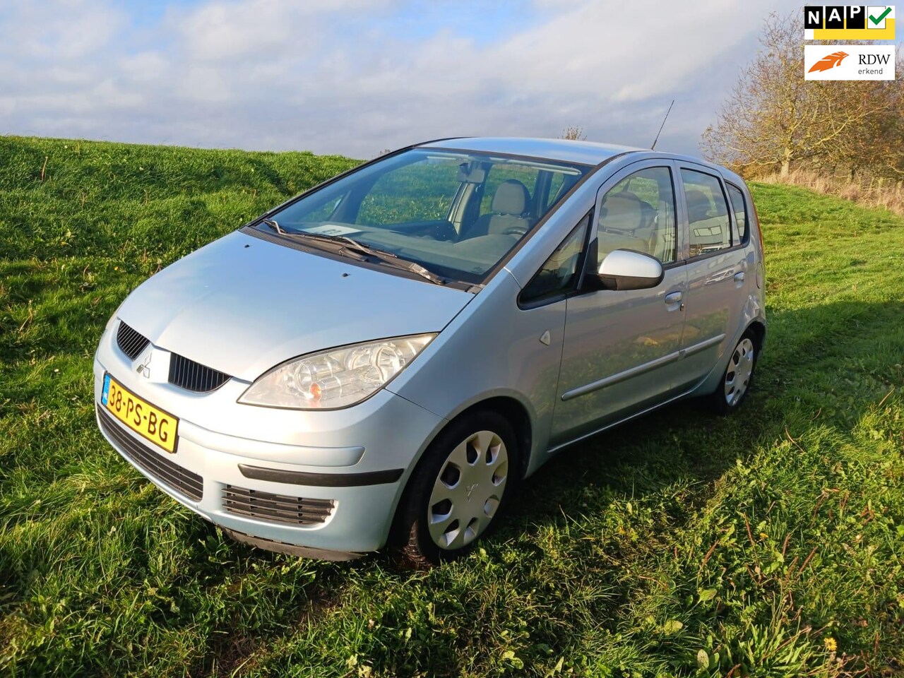 Mitsubishi Colt - 1.3i Inform Cool Pack Airco 5-drs Afneembare Trekhaak - AutoWereld.nl