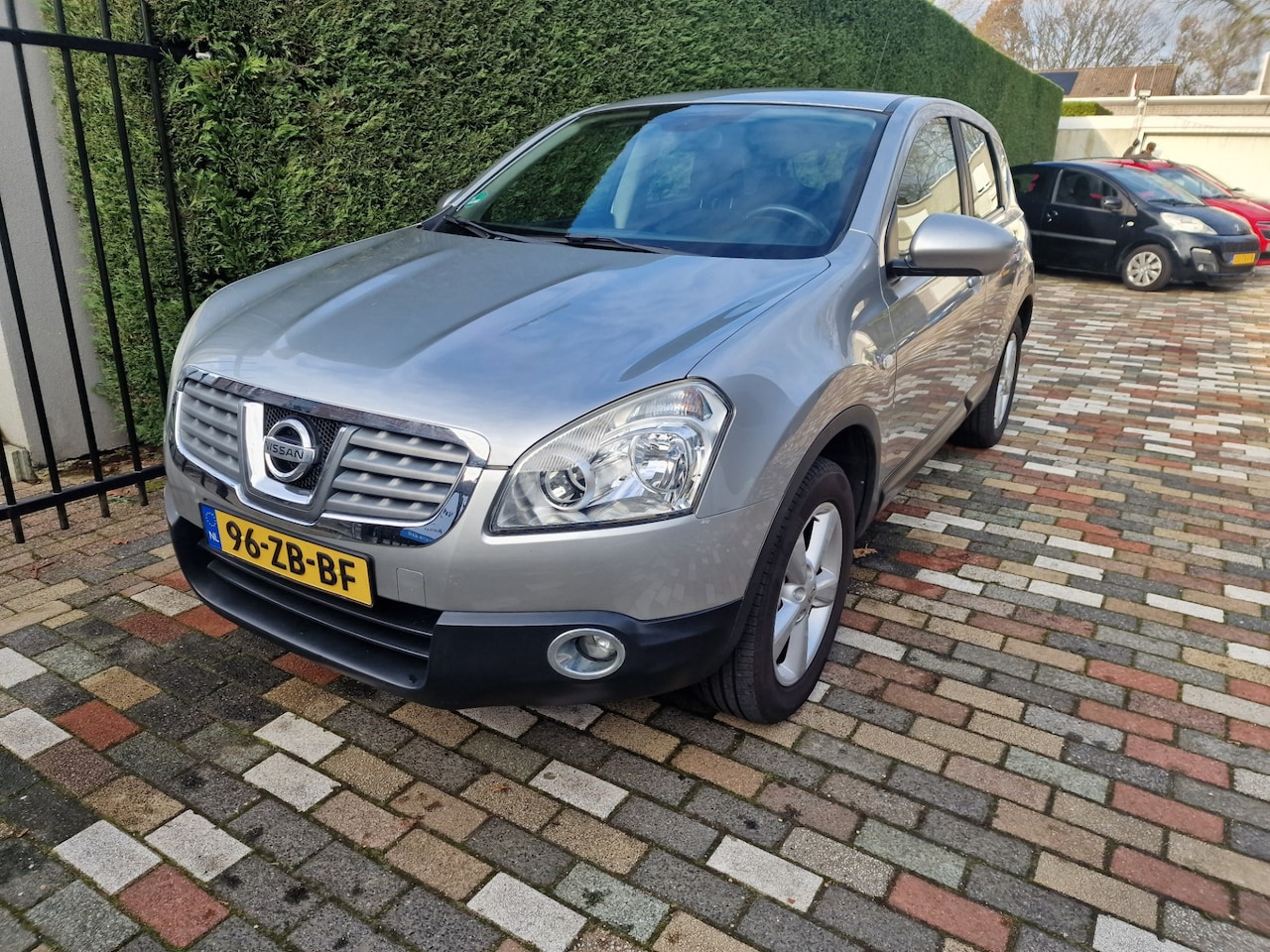 Nissan Qashqai - 2.0 Tekna 2007 Clima Cruise Trekhaak - AutoWereld.nl