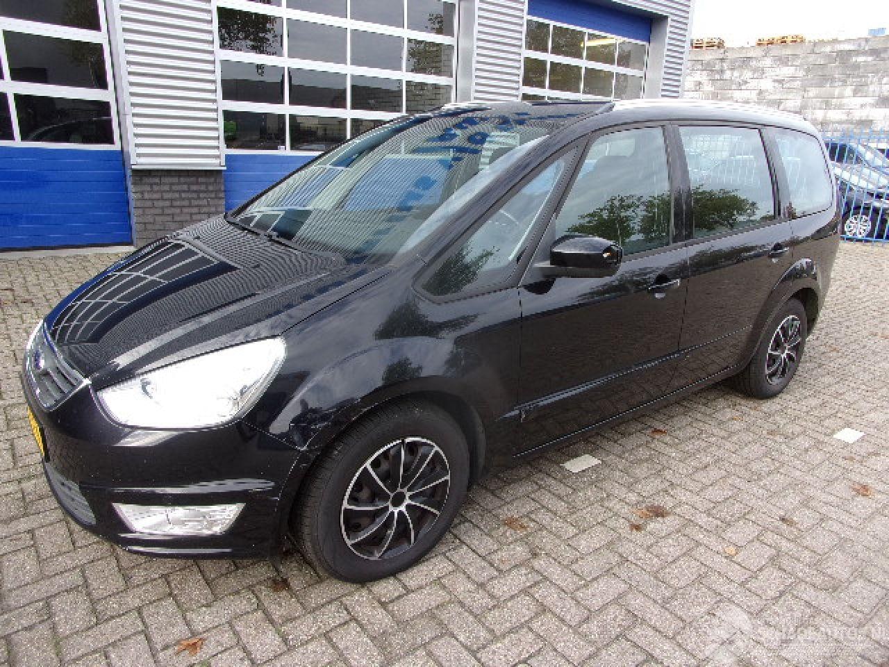 Ford Galaxy - 1.6 SCTi TREND 7 PERSOONS MOTORSCHADE - AutoWereld.nl