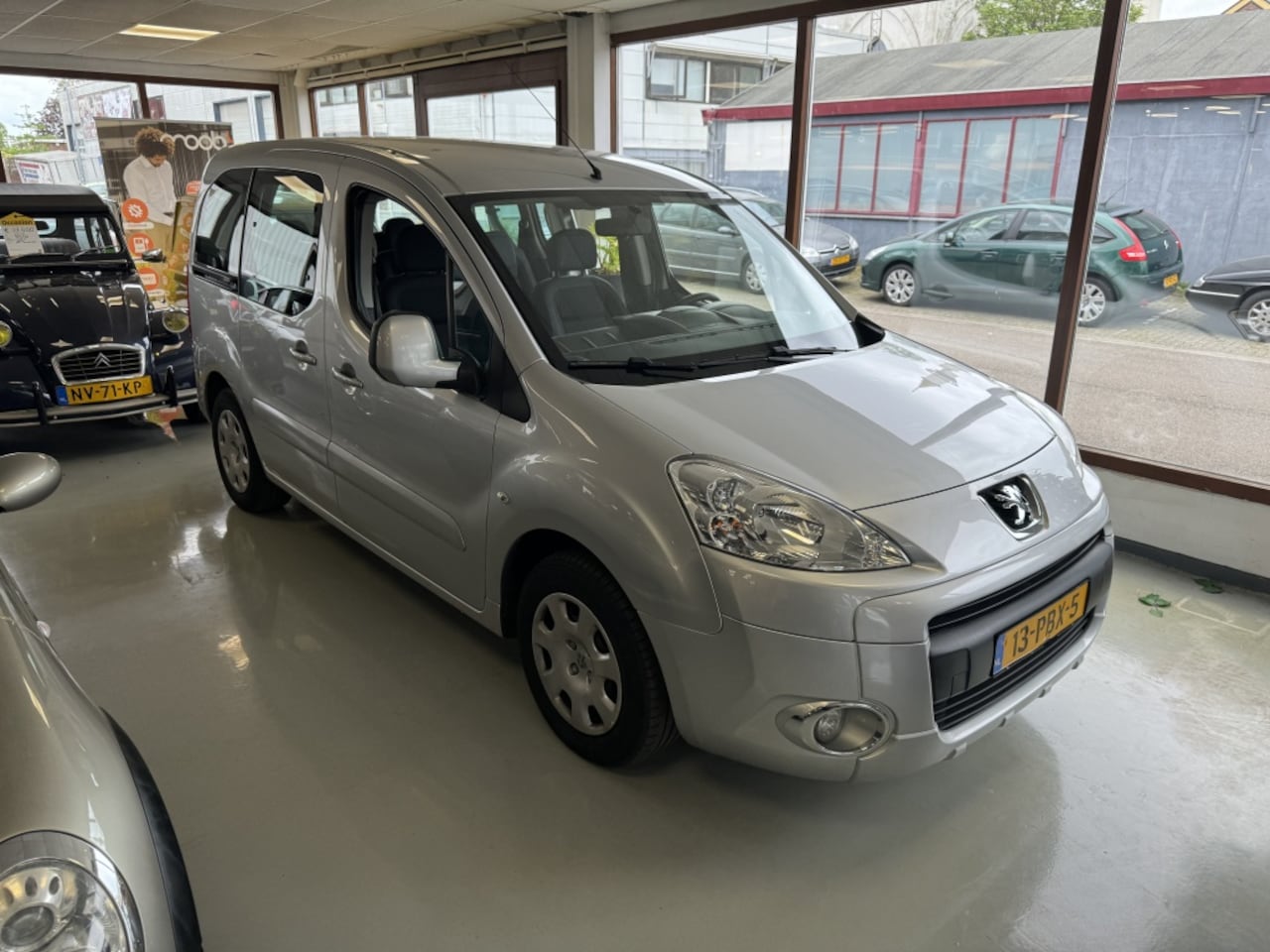 Peugeot Partner Tepee - 1.6 VTi XT 7-zits 1.6 VTi XT 7-zits - AutoWereld.nl