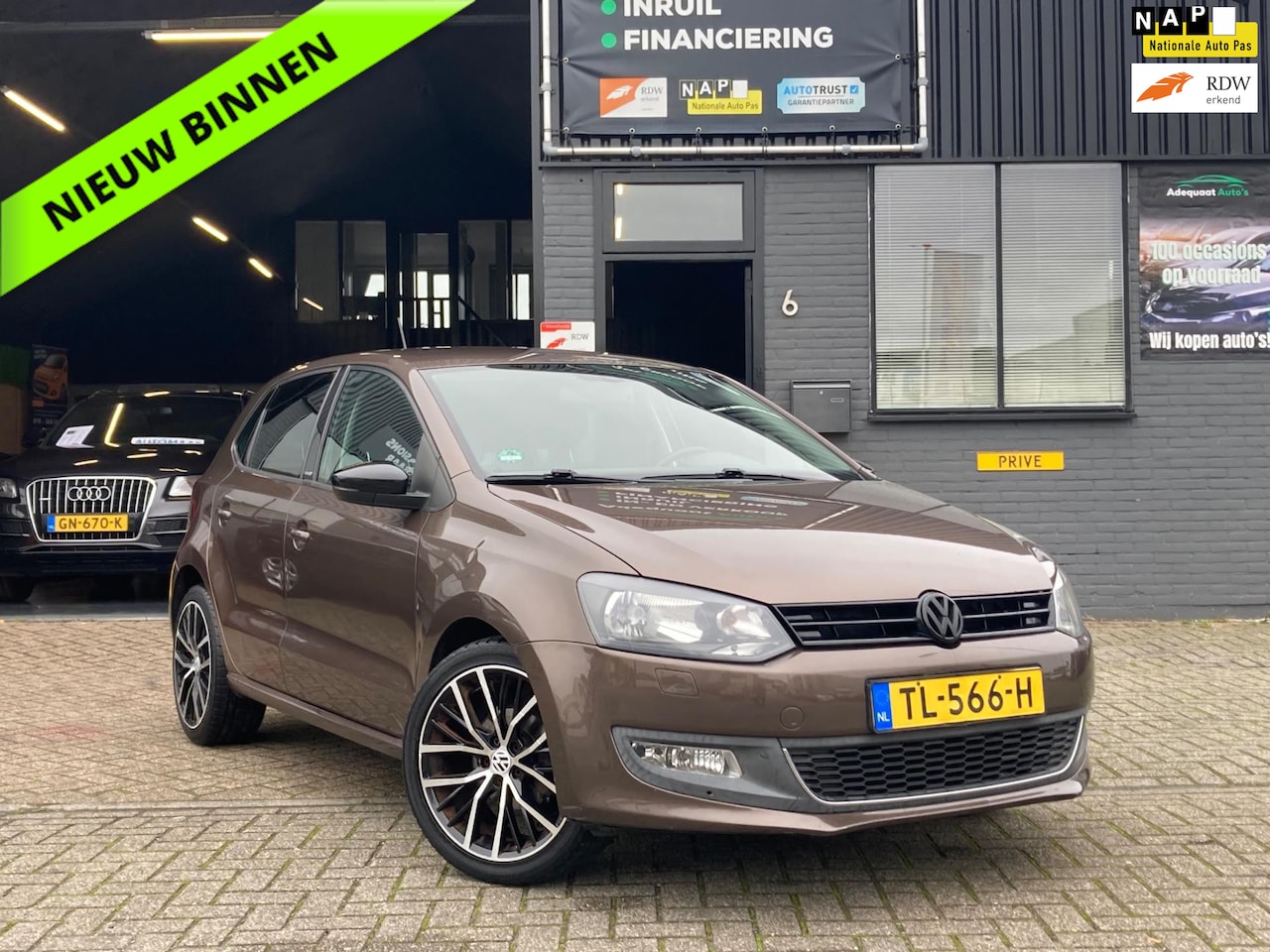 Volkswagen Polo - 1.2-12V BlueMotion Comfortline|Navi|Cruise| - AutoWereld.nl