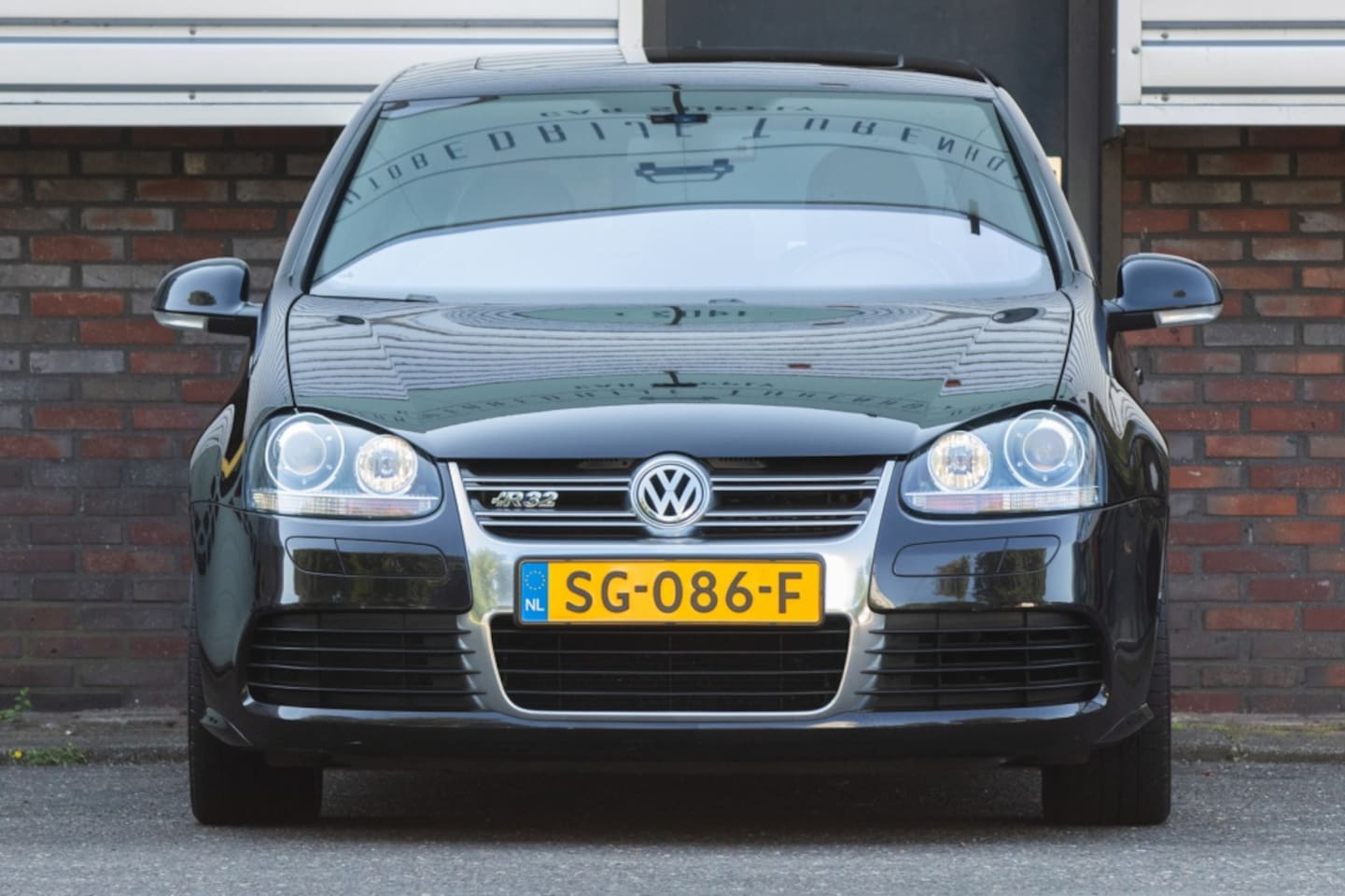 Volkswagen Golf - 3.2 R32 3.2 R32 - AutoWereld.nl