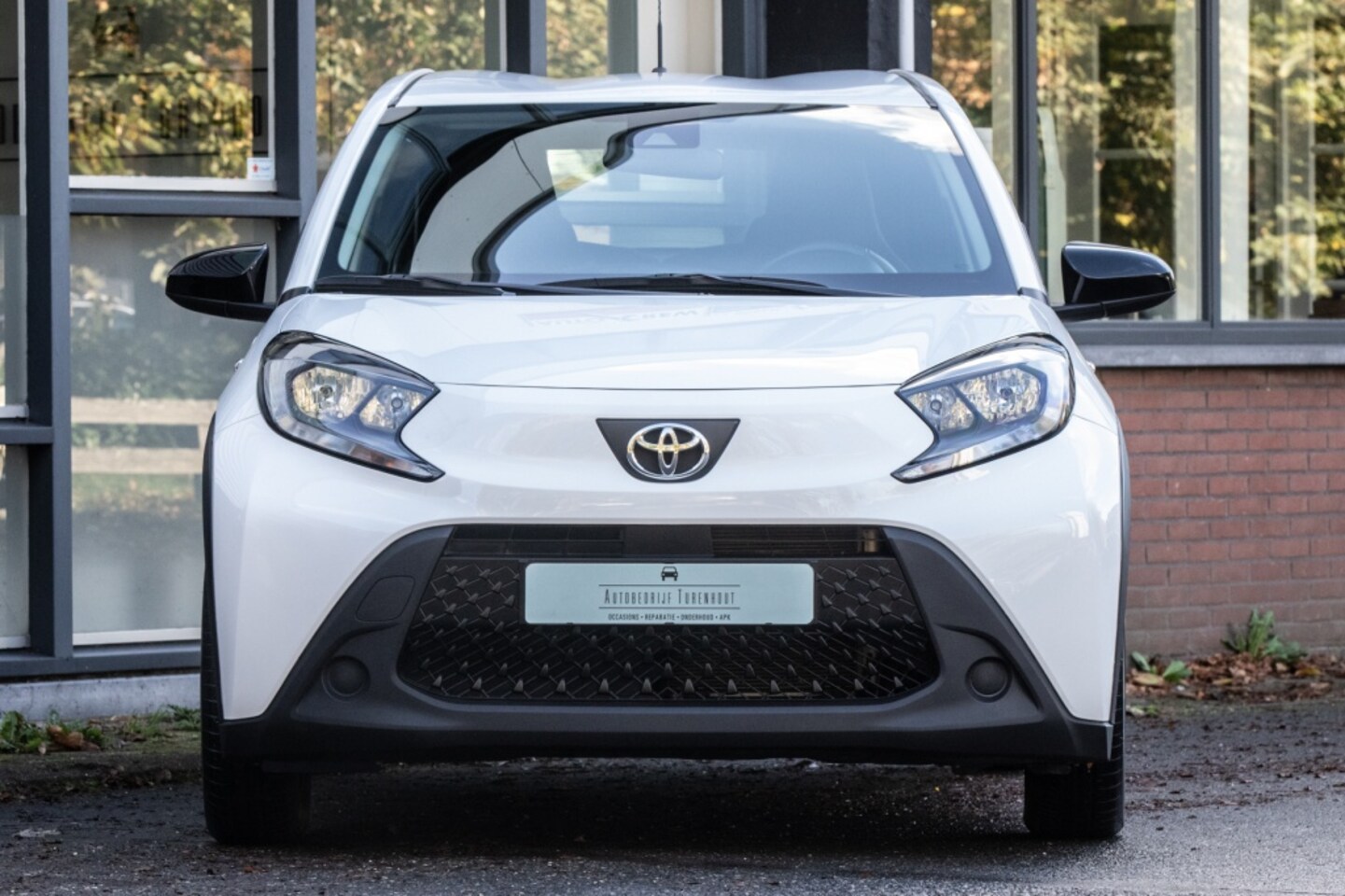 Toyota Aygo X - 1.0 VVT-i S-CVT play 1.0 VVT-i S-CVT play - AutoWereld.nl