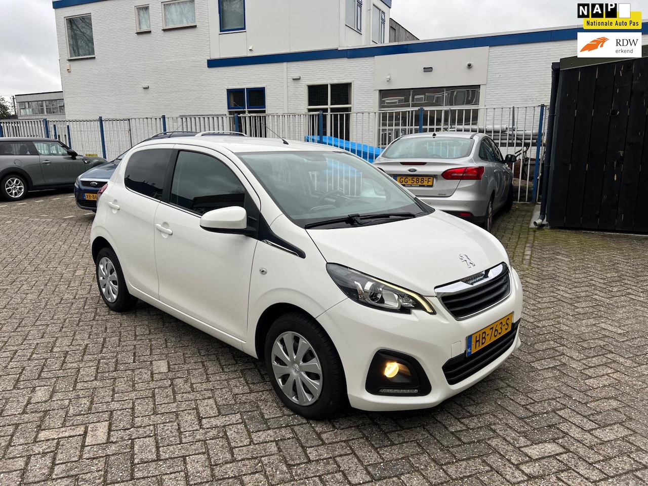 Peugeot 108 - 1.0 e-VTi Active 1.0 e-VTi Active - AutoWereld.nl