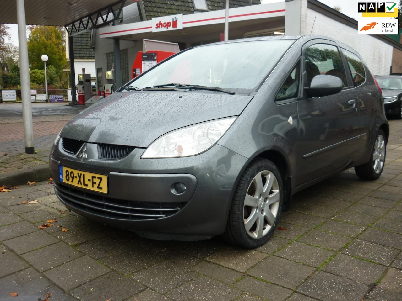 Mitsubishi Colt - 1.3 Inform.airco,trekhaak - AutoWereld.nl