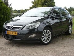 Opel Astra - 1.4 i turbo navi pdc tr.haak cr.control half leer