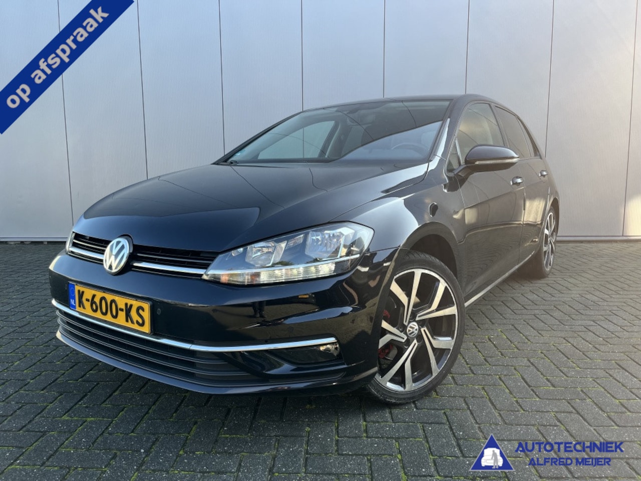 Volkswagen Golf - 1.6 TDI Comfortline 1.6 TDI Comfortline - AutoWereld.nl