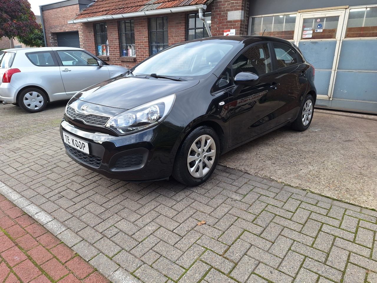 Kia Rio - 1.2 CVVT Comfort Pack 1.2 CVVT Comfort Pack - AutoWereld.nl