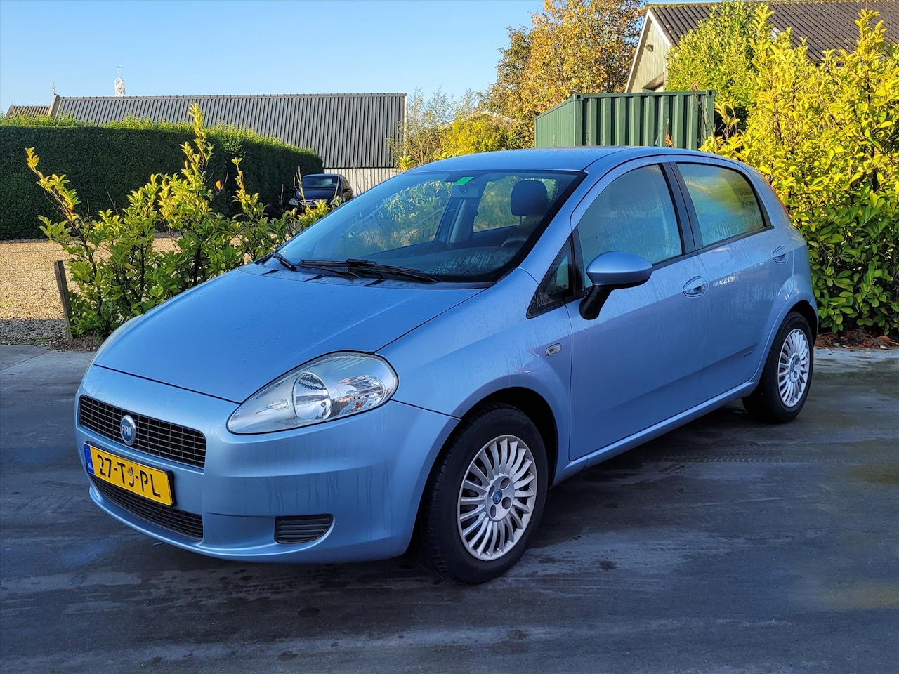 Fiat Punto - 1.4 | Dynamic | Airco | CV | Radio CD - AutoWereld.nl