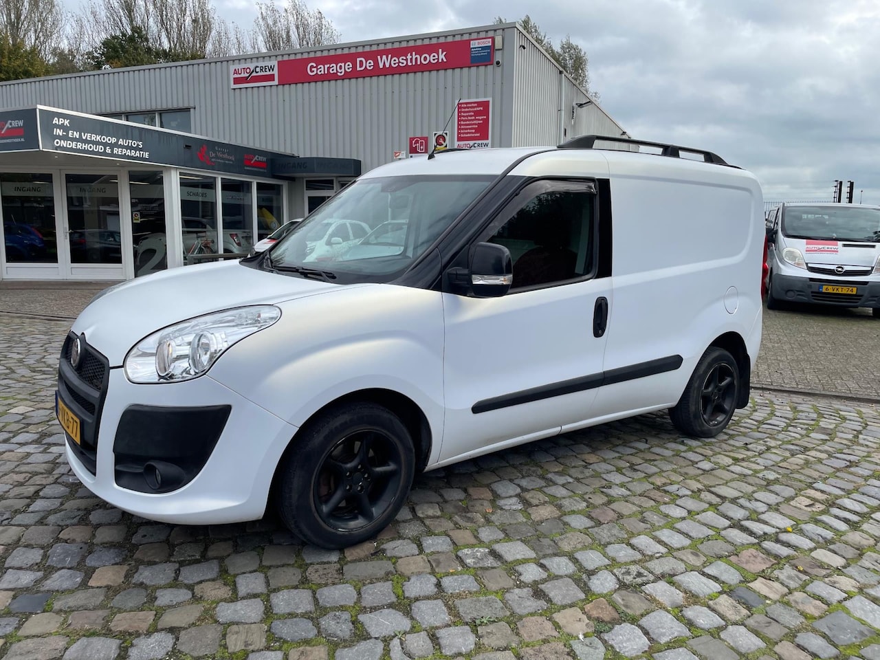 Fiat Doblò Cargo - 1.3 MultiJet SX 1.3 MultiJet SX - AutoWereld.nl