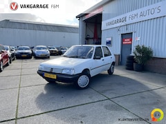 Peugeot 205 - 1.1 Colorline + nieuwe distributie