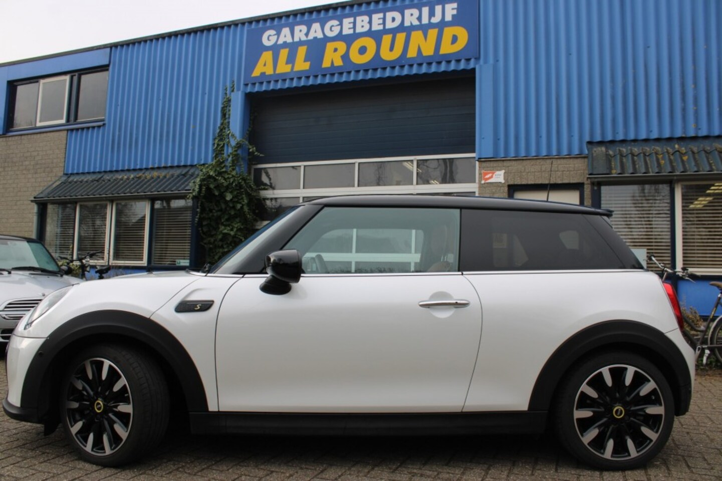 MINI Cooper - Mini Mini Electric Camden Edition 33KWH - AutoWereld.nl