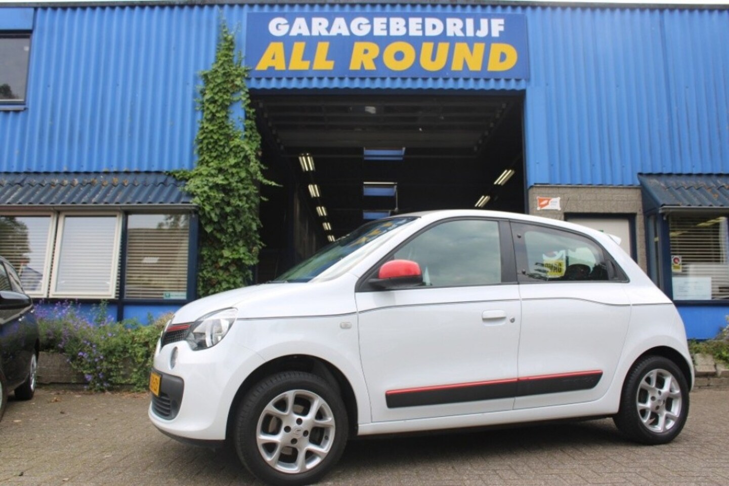 Renault Twingo - 1.0 SCe Dynamique stoelverw./cruise lichtmetaal/airco/ - AutoWereld.nl