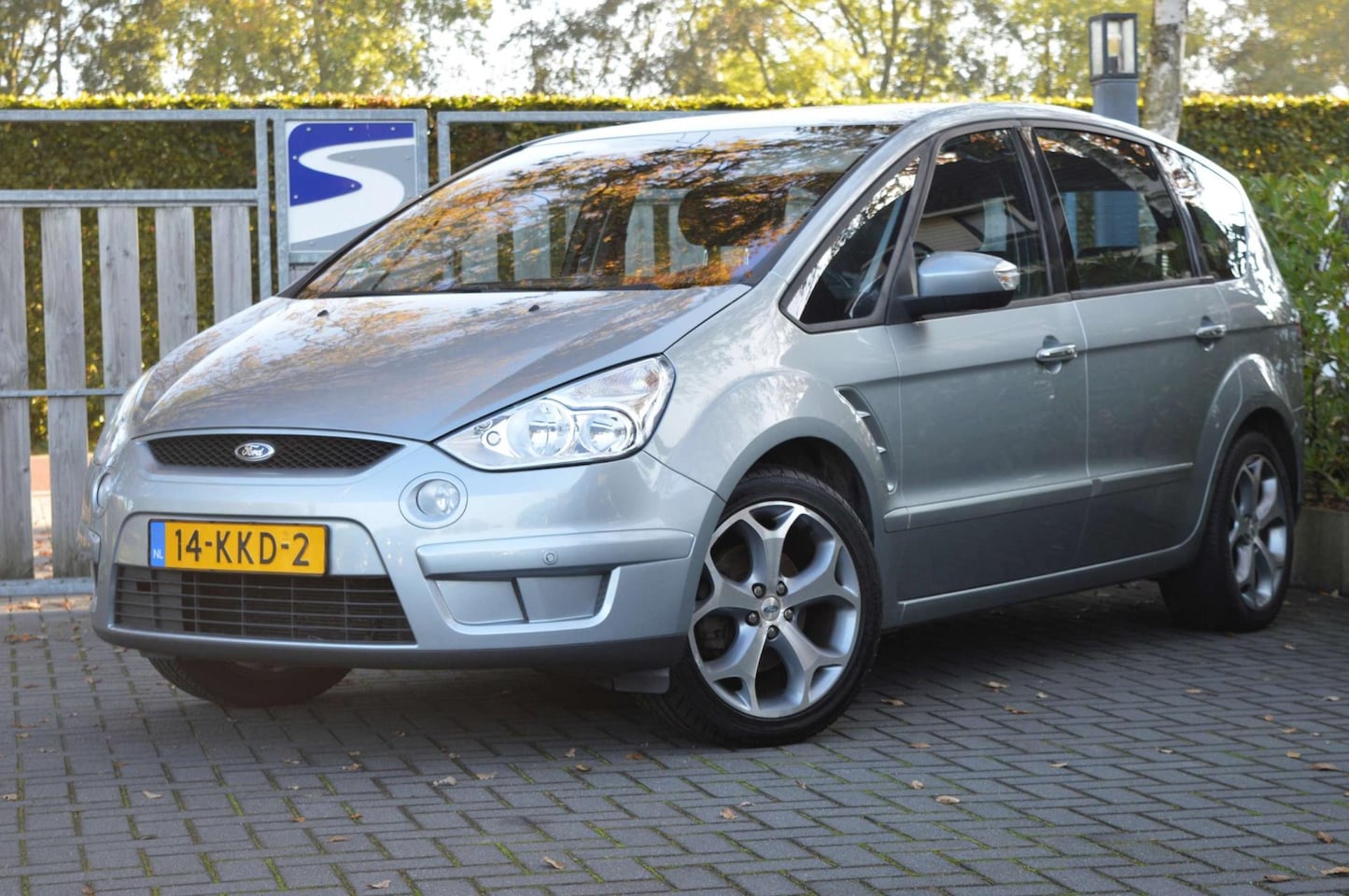 Ford S-Max - 2.0 Trend - 7 Persoons - Navi|Cruise|Trekhaak|PDC - AutoWereld.nl