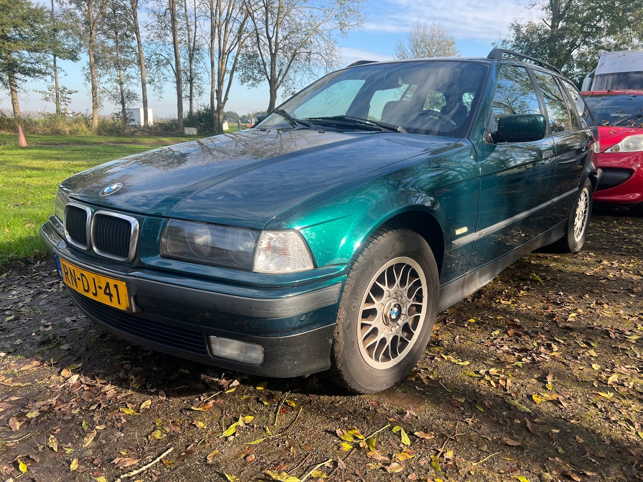 BMW 3-serie Touring - 316i Executive 316i Executive - AutoWereld.nl