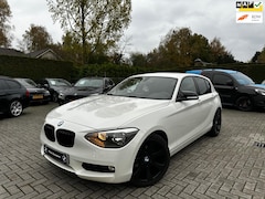 BMW 1-serie - 116i Business+|Nwe Ketting + Klepseals|Climate control|Cruise control|Trekhaak afn.|18 inc